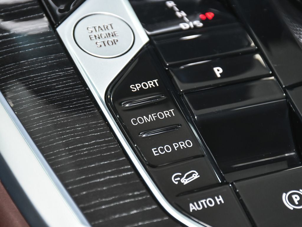 BMW X7 photo 36