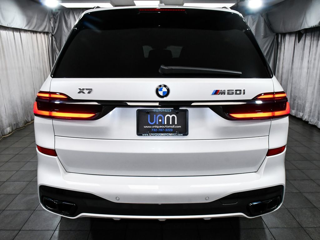 BMW X7 photo 5