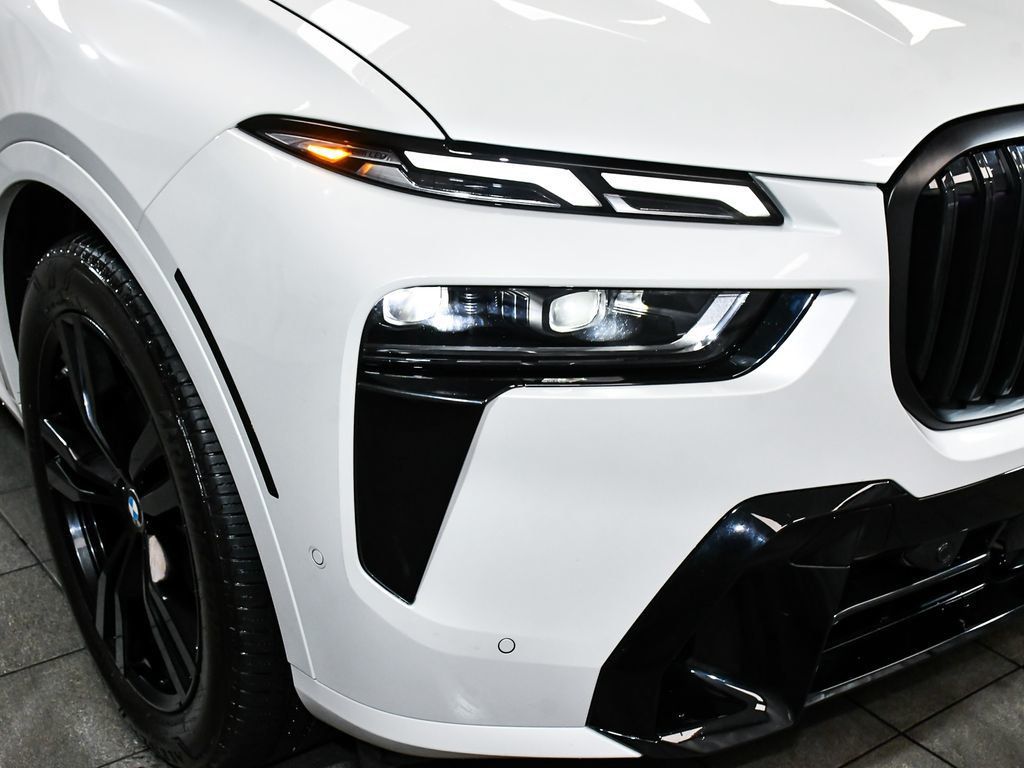 BMW X7 photo 88