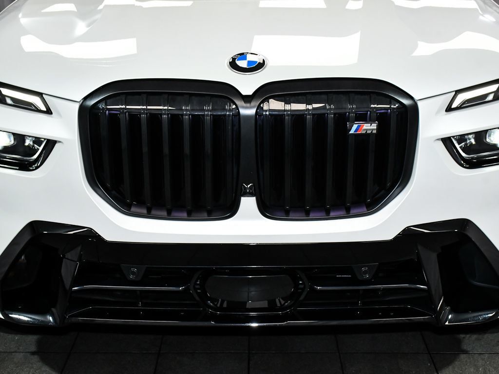 BMW X7 photo 89