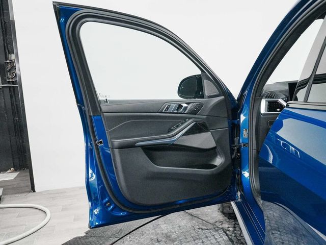 2026 BMW X7 M60i - 23076263 - 9