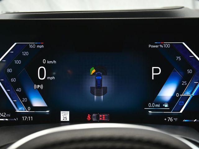 2026 BMW X7 xDrive40i - 23005760 - 38