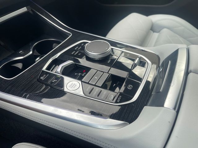 2026 BMW X7 XDRIVE40I - 23078317 - 19