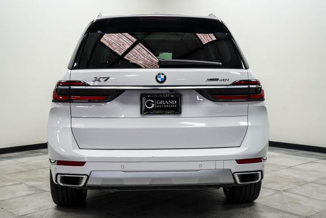 2026 BMW X7 xDrive40i Sports Activity Vehicle - 23036989 - 8