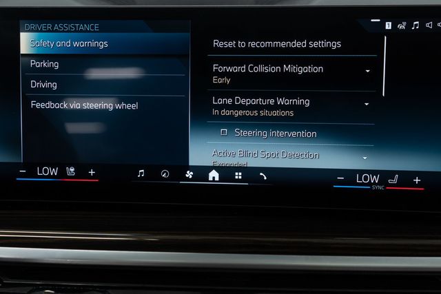 2026 BMW X7 xDrive40i Sports Activity Vehicle - 23056613 - 22