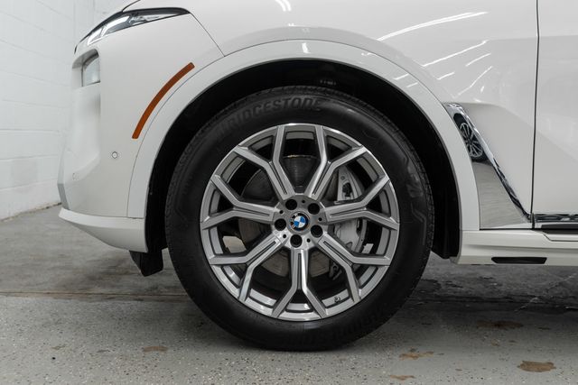 2026 BMW X7 xDrive40i Sports Activity Vehicle - 23056613 - 39