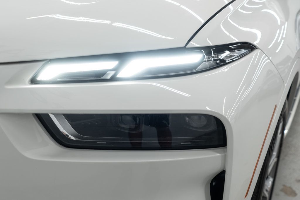 BMW X7 photo 48