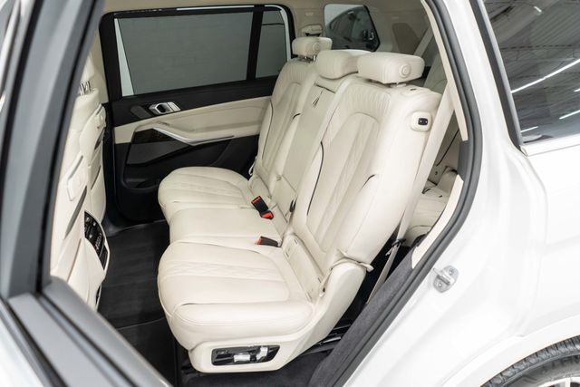 2026 BMW X7 xDrive40i Sports Activity Vehicle - 23071908 - 17