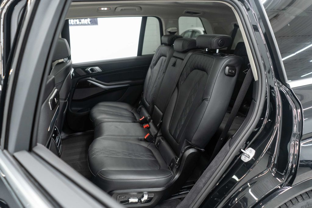 BMW X7 photo 18