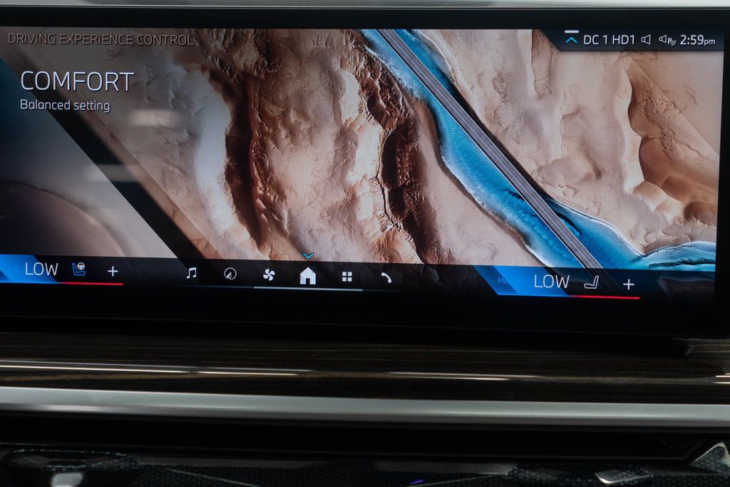 BMW X7 photo 34