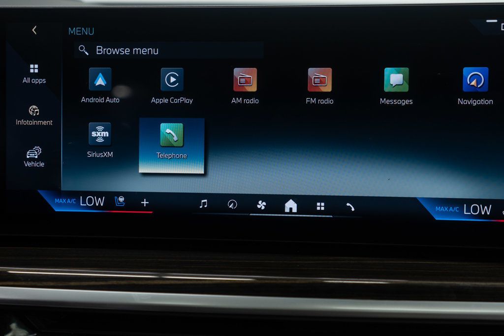 BMW X7 photo 36