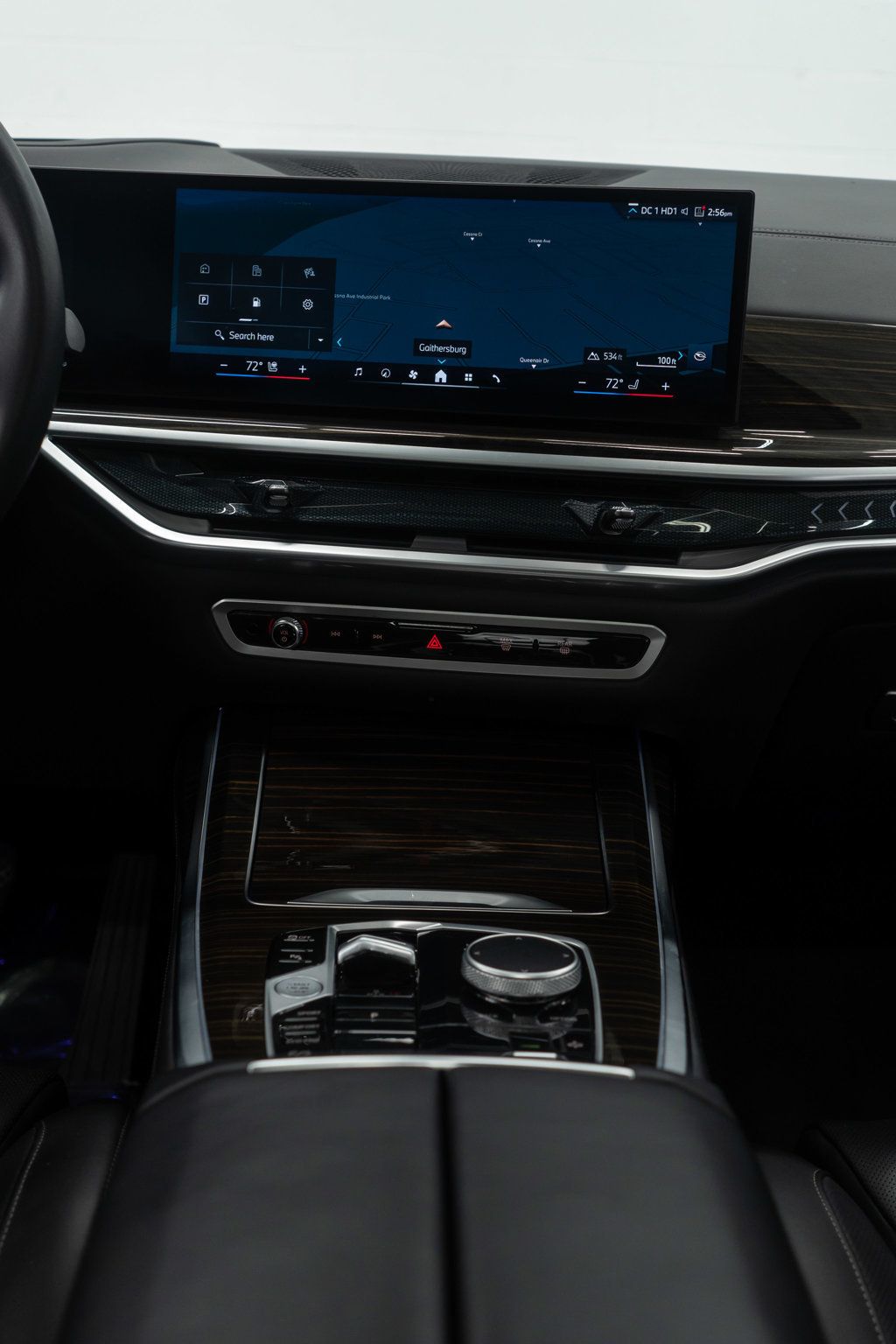 BMW X7 photo 40