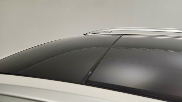 2026 BMW X7 xDrive40i w/ Dynamic Handling & Driving Assistance Pro Packages - 22994763 - 9