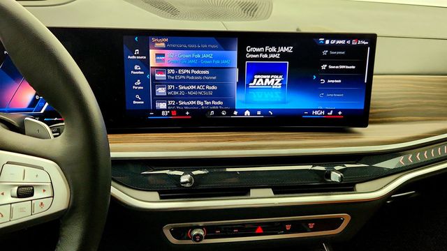 2026 BMW X7 xDrive40i w/ Dynamic Handling & Driving Assistance Pro Packages - 22994763 - 17