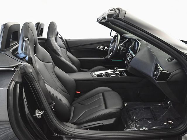 2026 BMW Z4 sDrive30i - 23039587 - 37