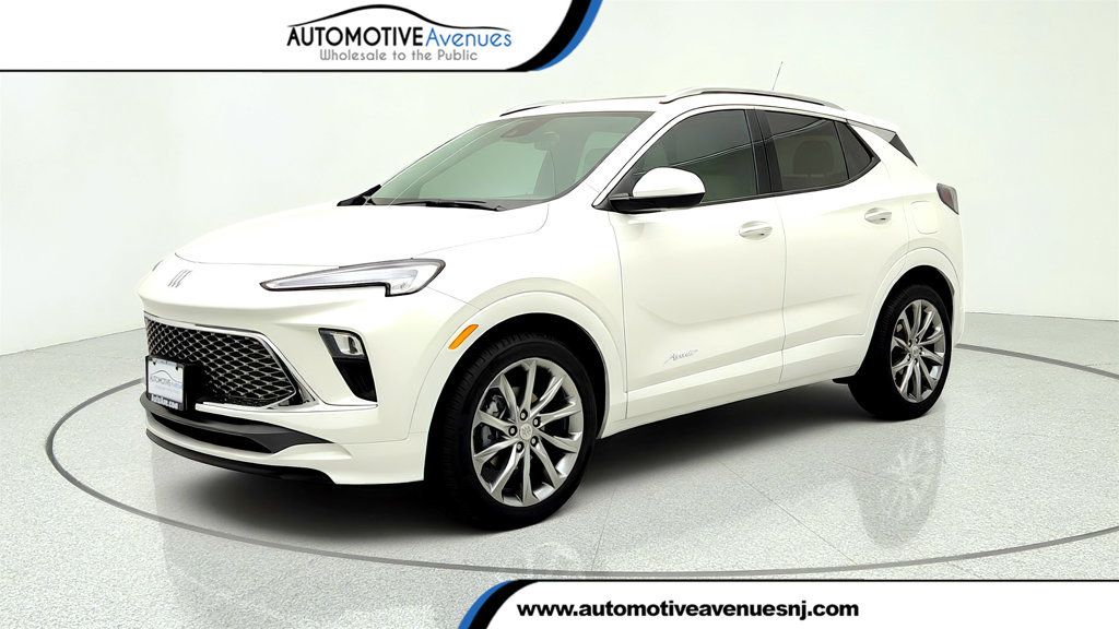 2026 Buick Encore GX 4dr Avenir w/ Panoramic Power Moonroof - 23033196 | Video 1