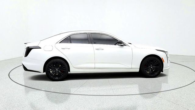 2026 Cadillac CT4 4dr Sedan Premium Luxury w/ AWD, Bose, Sunroof & Navigation - 23091715 - 3