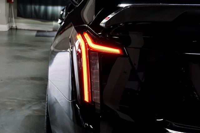 2026 Cadillac CT5-V *CT5-V Blackwing* *6-Speed Manual* *Precision Pkg* *Ceramics*  - 23089987 - 92