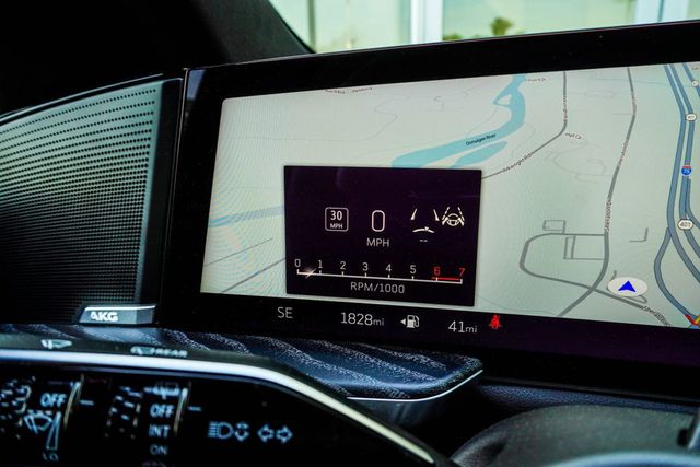 2026 Cadillac Escalade 4WD 4dr Luxury - 22993503 - 33