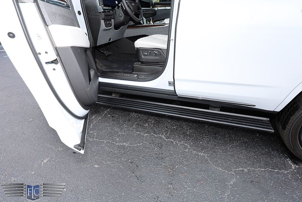 2026 Cadillac Escalade 4WD 4dr Platinum Sport - 23009816 - 10