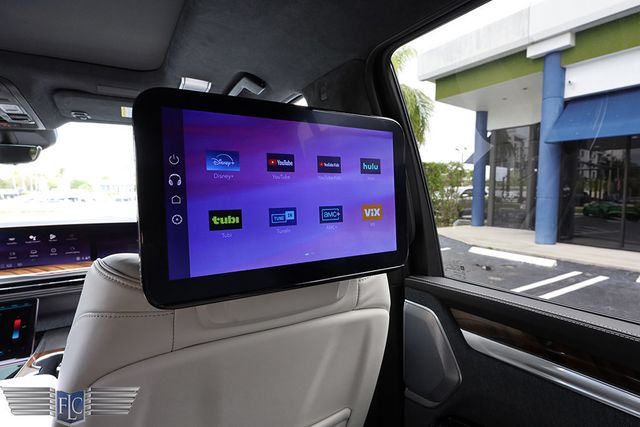 2026 Cadillac Escalade 4WD 4dr Platinum Sport - 23009816 - 19