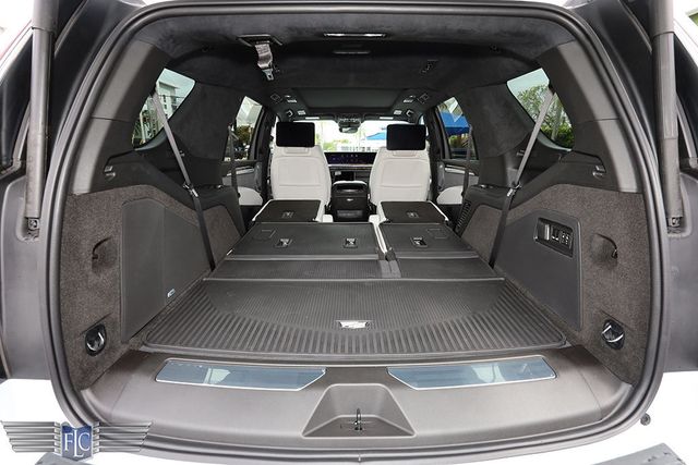 2026 Cadillac Escalade 4WD 4dr Platinum Sport - 23009816 - 26