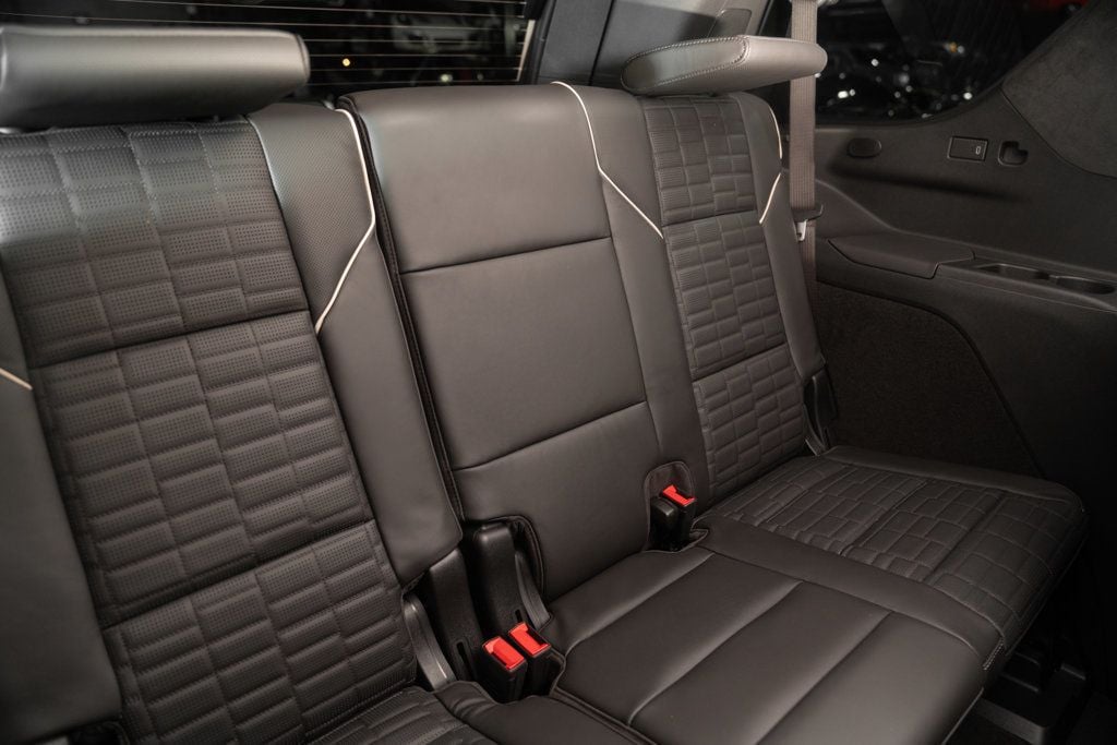 Cadillac Escalade photo 28