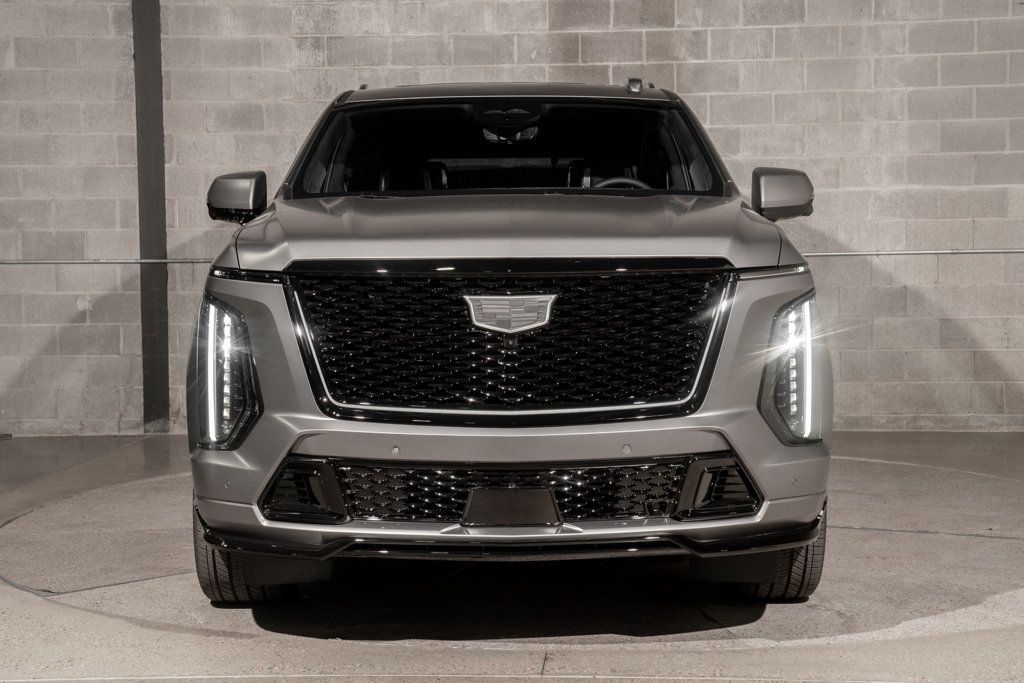 Cadillac Escalade photo 3