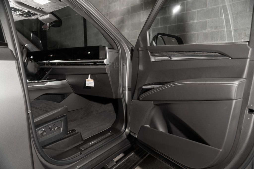 Cadillac Escalade photo 33