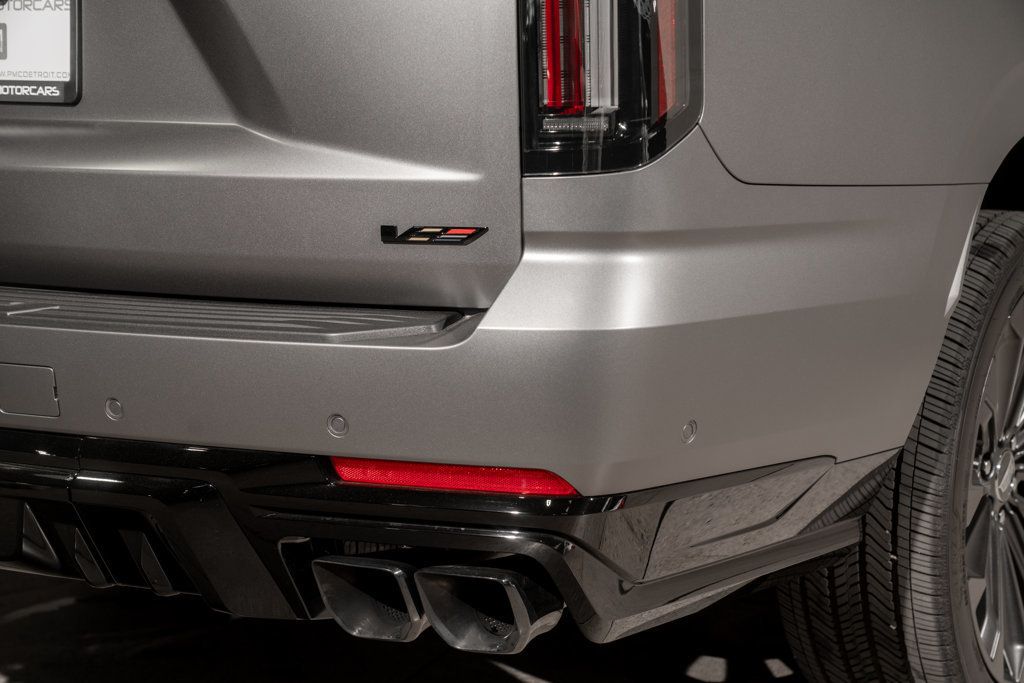 Cadillac Escalade photo 43