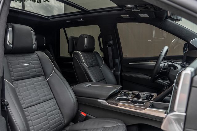 2026 Cadillac Escalade AWD 4dr Escalade-V - 22991800 - 25