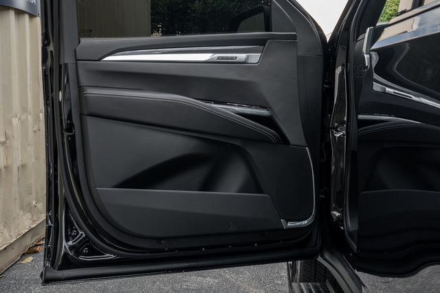 2026 Cadillac Escalade AWD 4dr Escalade-V - 22991800 - 34