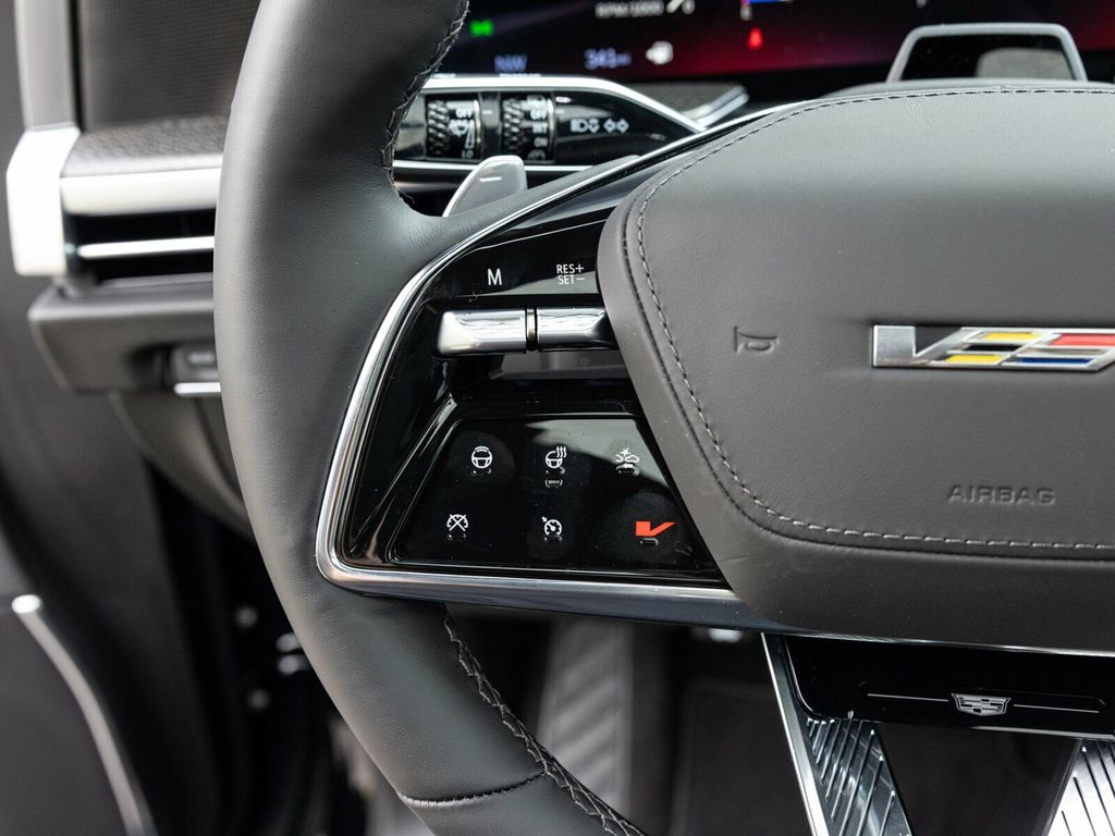 2026 Cadillac Escalade Escalade-V, 682 HP 6.2L Supercharged V8!!! - 22938015 - 38