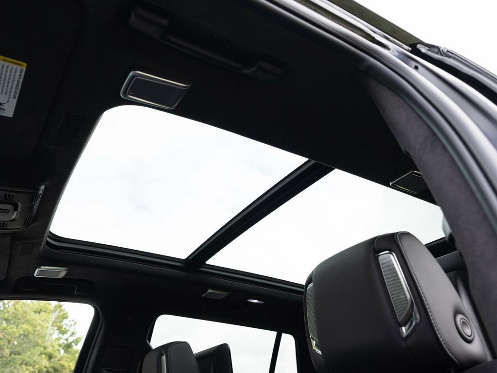 2026 Cadillac Escalade Escalade-V, 682 HP 6.2L Supercharged V8!!! - 22938015 - 52