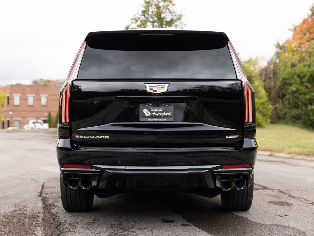 2026 Cadillac Escalade Escalade-V, 682 HP 6.2L Supercharged V8!!! - 22938015 - 6
