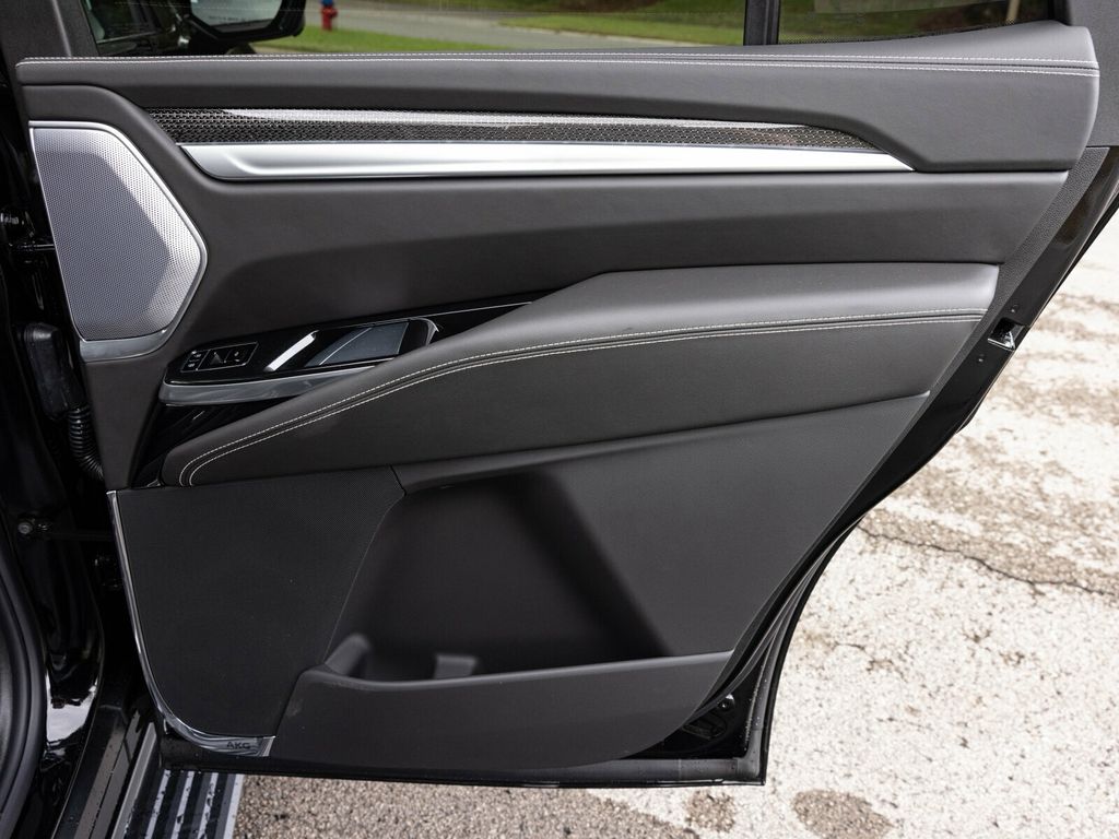 2026 Cadillac Escalade Escalade-V, 682 HP 6.2L Supercharged V8!!! - 22938015 - 74