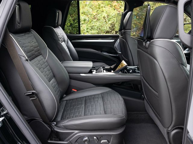 2026 Cadillac Escalade Escalade-V, 682 HP 6.2L Supercharged V8!!! - 22938015 - 76