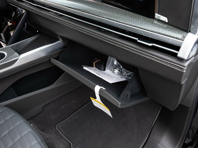 2026 Cadillac Escalade Escalade-V, 682 HP 6.2L Supercharged V8!!! - 22938015 - 82