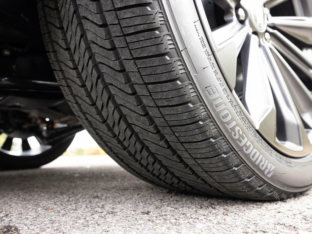 2026 Cadillac Escalade Escalade-V, 682 HP 6.2L Supercharged V8!!! - 22938015 - 89