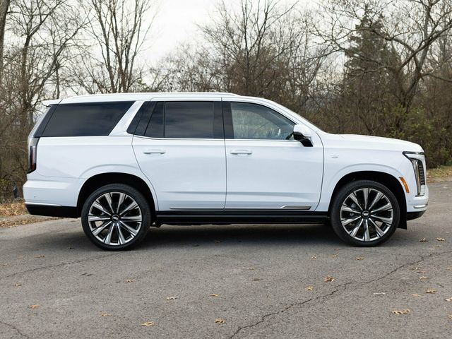 2026 Cadillac Escalade Luxury 4WD, Touring Package, 24" 10-Spoke Alloy Wheels - 22963686 - 10