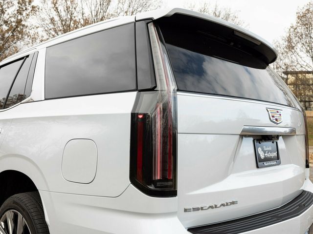 2026 Cadillac Escalade Luxury 4WD, Touring Package, 24" 10-Spoke Alloy Wheels - 22963686 - 71