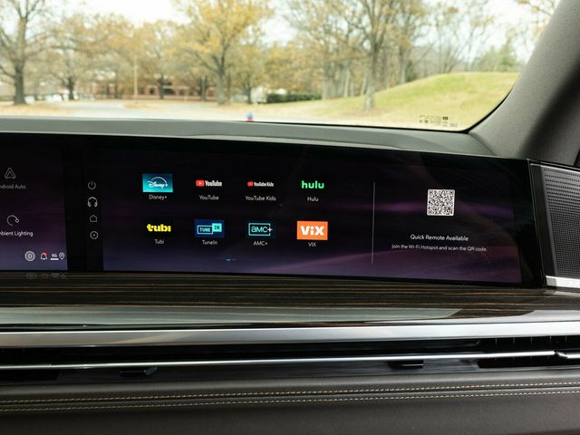 2026 Cadillac Escalade Luxury 4WD, Touring Package, 24" 10-Spoke Alloy Wheels - 22963686 - 83