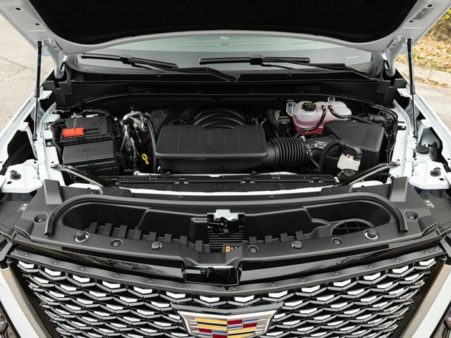 2026 Cadillac Escalade Luxury 4WD, Touring Package, 24" 10-Spoke Alloy Wheels - 22963686 - 95