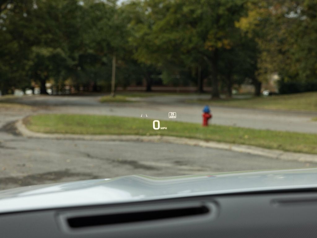 2026 Cadillac Escalade SPORT, TOURING PACKAGE OPEN/CLOSE DOORS - 22943257 - 31