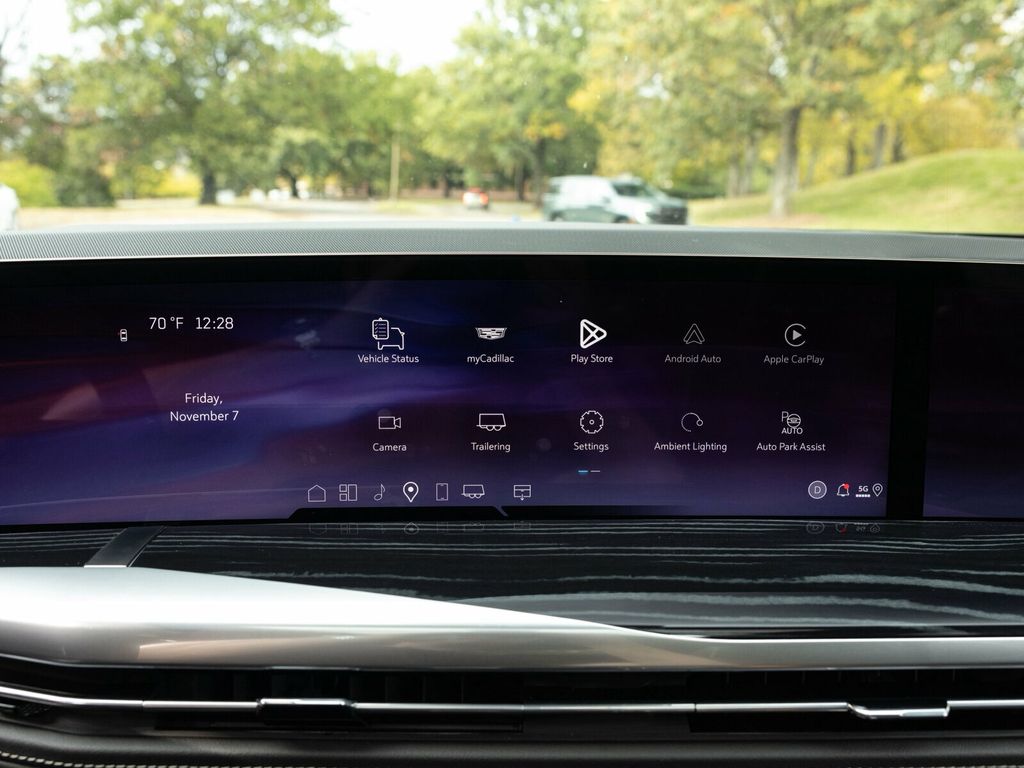 2026 Cadillac Escalade SPORT, TOURING PACKAGE OPEN/CLOSE DOORS - 22943257 - 45