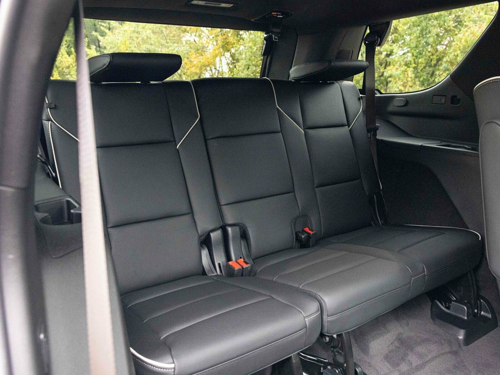 2026 Cadillac Escalade SPORT, TOURING PACKAGE OPEN/CLOSE DOORS - 22943257 - 69