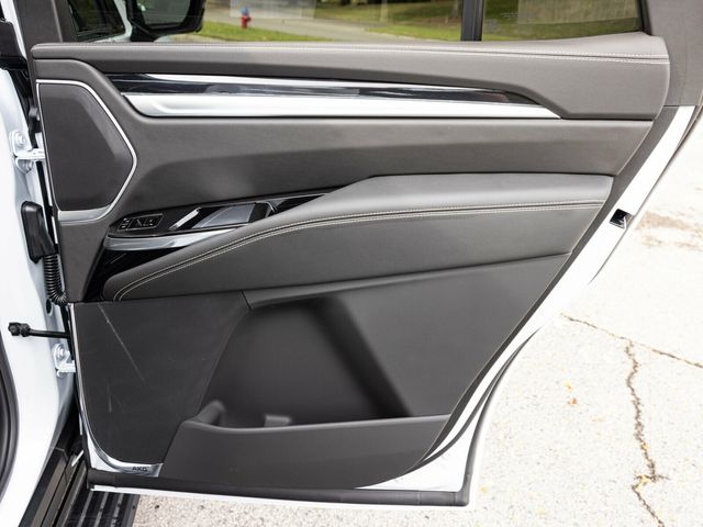 2026 Cadillac Escalade SPORT, TOURING PACKAGE OPEN/CLOSE DOORS - 22943257 - 70