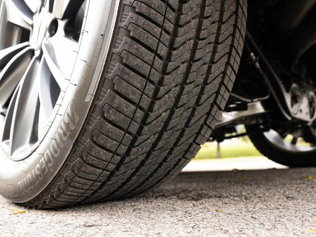 2026 Cadillac Escalade SPORT, TOURING PACKAGE OPEN/CLOSE DOORS - 22943257 - 84