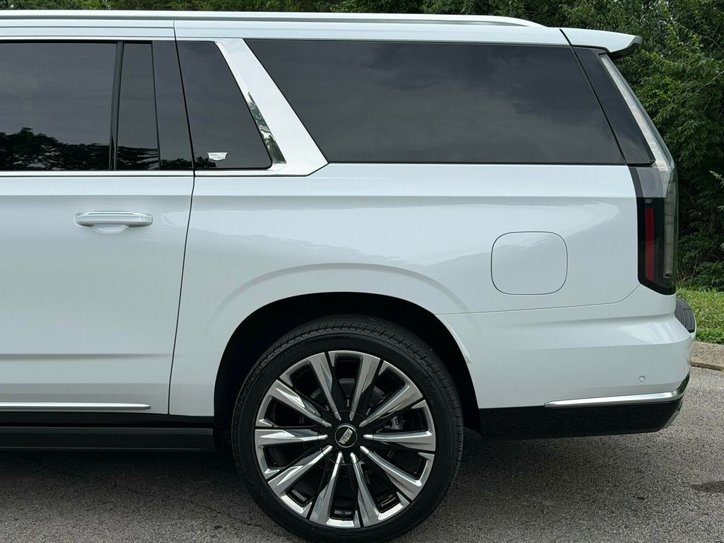2026 Cadillac Escalade ESV ESV, Platinum Luxury, Massage Seats, 24" Polished Alloy Wheels - 23050727 - 4