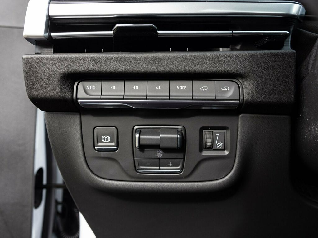 2026 Cadillac Escalade ESV ESV SPORT, TOURING PACKAGE, POWER OPEN/CLOSE DOORS - 22937941 - 29